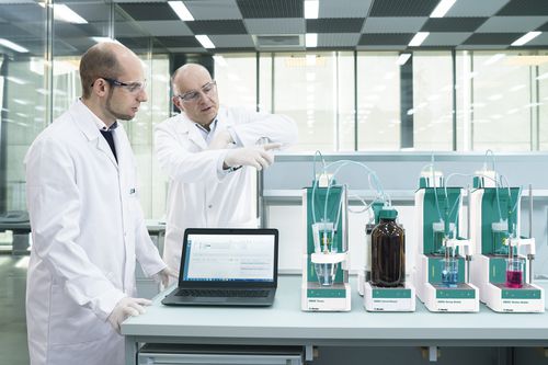 Logiciel serveur - OMNIS Client/Server - Metrohm - de gestion de données / de titration / de laboratoire