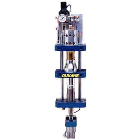 Bobineuse refendeuse pour film plastique - UFF series - Dukane Intelligent Assembly Solutions - de tissus / compacte