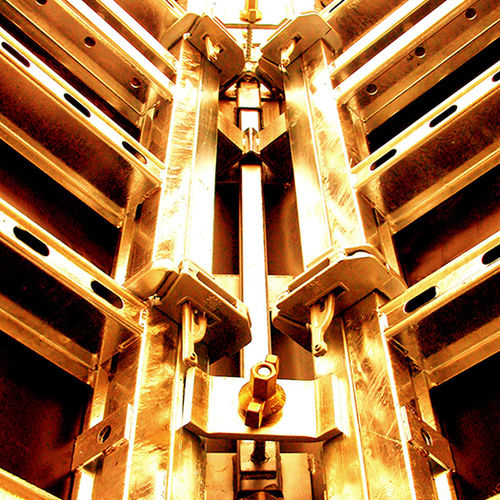 Système élévateur - Farina Formworks ITALY | Formworks | Props | Scaff