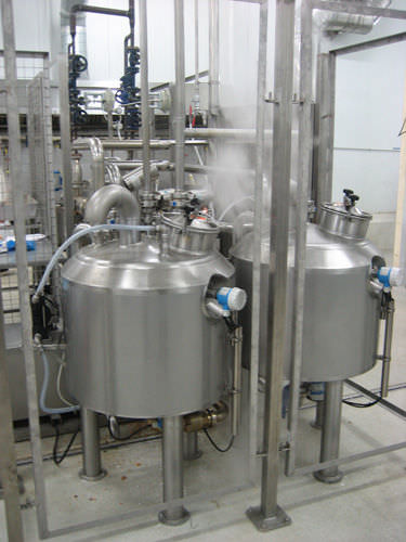 Cuve de mélange - Intranox - pour le lait / en acier inoxydable / verticale