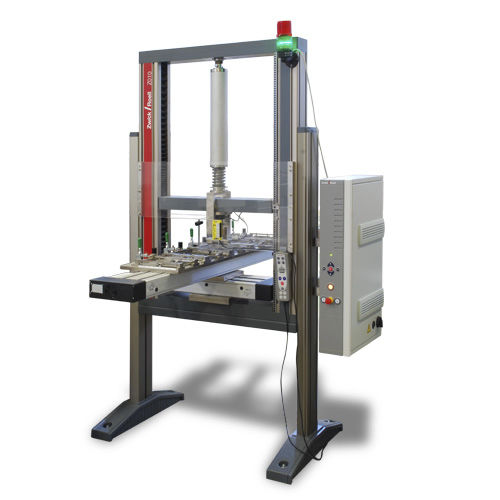 Machine de préparation de spécimens de test - ZwickRoell GmbH & Co. KG