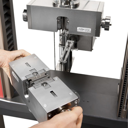 Machine d'essai multiparamètres - ZwickRoell GmbH & Co. KG - de vis / pneumatique