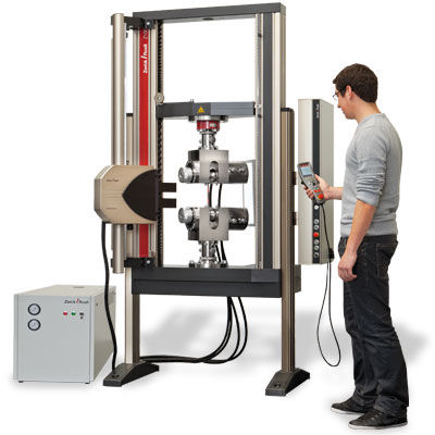 Système de serrage hydraulique - ZwickRoell GmbH & Co. KG
