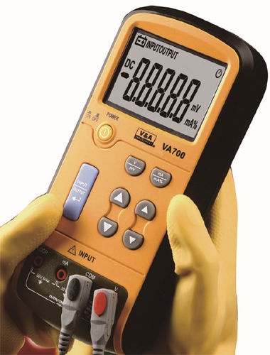 Calibrateur de tension - VA700 - Shanghai Yi Hua V&A Instrument Co., Ltd. - de courant / portable / numérique
