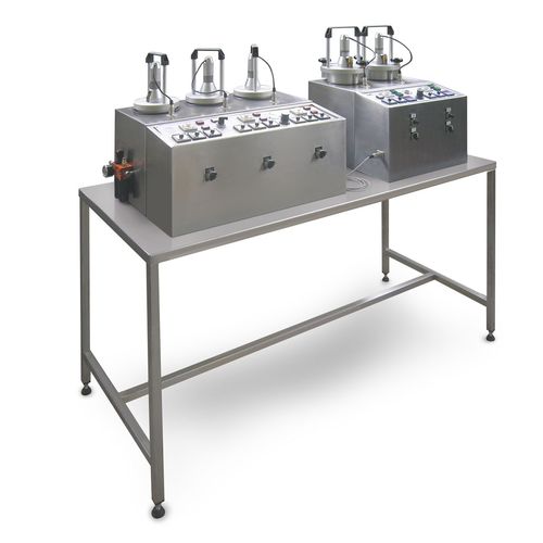 Machine de fusion pour produits cosmétiques - PK series - Tecnicoll Srl - de cire / en aluminium / avec doseur