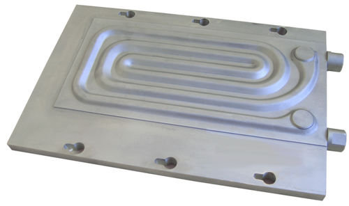 Plaque froide refroidie par eau - AavBlister - Aavid Thermalloy