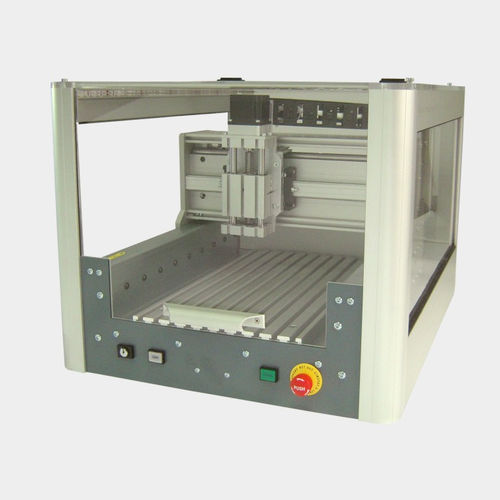 Machine de prototypage avec contrôleur de mouvement intégré - CNC-Rack - Gie-Tec GmbH - CNC / 3 axes / pour réalisation de maquettes