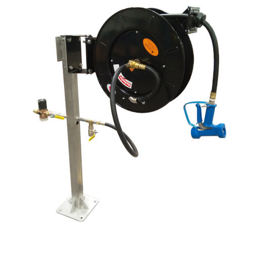 Enrouleur de tuyau - STD-HR series - Hughes Safety Showers - rétractable / pour usage intensif / à piédestal