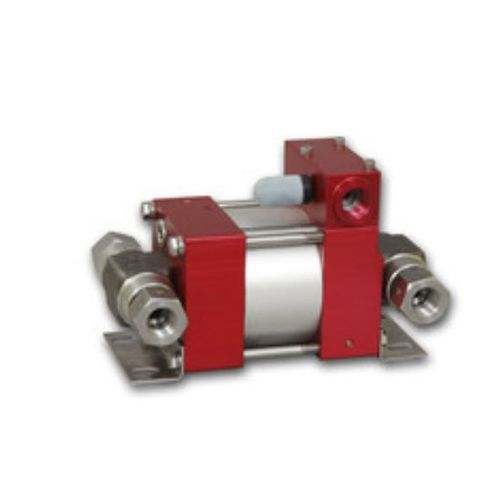 Pompe à piston - M111D - Maximator GmbH - pour gaz / actionnée par air / stationnaire