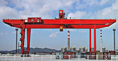 Portique sur pneus - Henan Weihua Heavy Machinery Co., Ltd - pour container / hydraulique