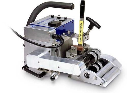 Machine de soudage par coin chauffant - Geoweld Plus - Wegener International GmbH - semi-automatique
