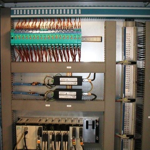 Armoire électrique au sol - ERIMAC