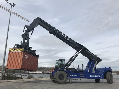 Chariot élévateur télescopique porte-conteneur - SMV series - Konecranes