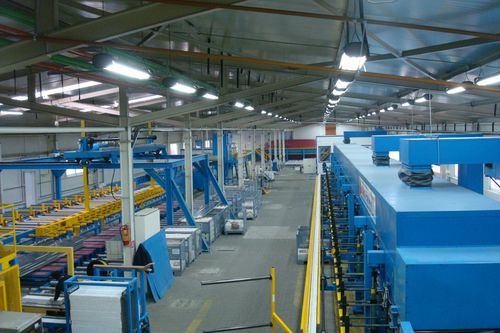 Ligne de production de panneaux sandwich - KINDUS - de panneau sandwich en PUR / automatique / en continu