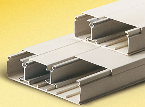 Goulotte de câblage - 2 m | LINEADIN LDCAB Series - CANALPLAST - en PVC / modulaire / auto-extinguible