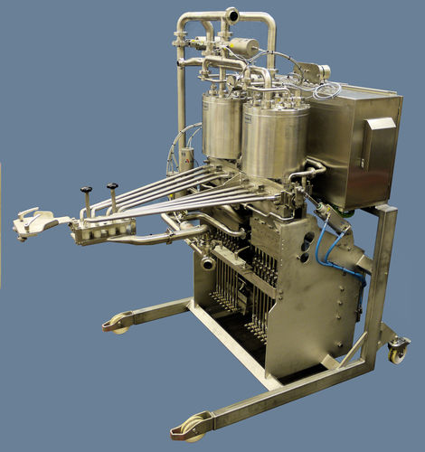 Ligne de remplissage entièrement automatique - UNIMAT - WALDNER DOSOMAT - pour récipients en verre / pour bocaux / pour liquide