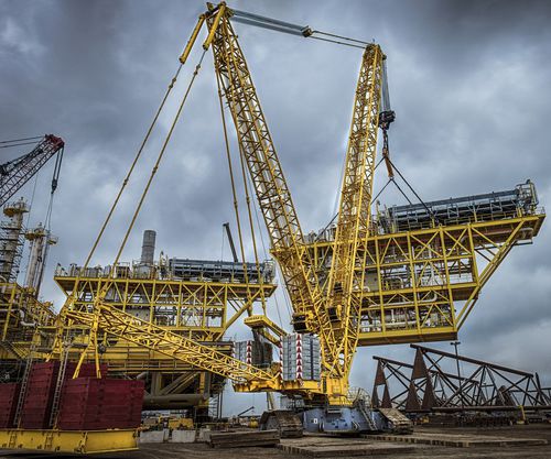 Grue sur chenilles - LR 11350 - Liebherr Cranes - treillis / pour chantier / pour applications offshore