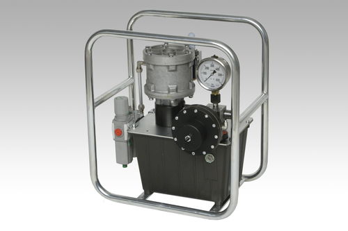 Pompe hydraulique à piston - P826 series - OLMEC - actionnée par air / ATEX / à double effet