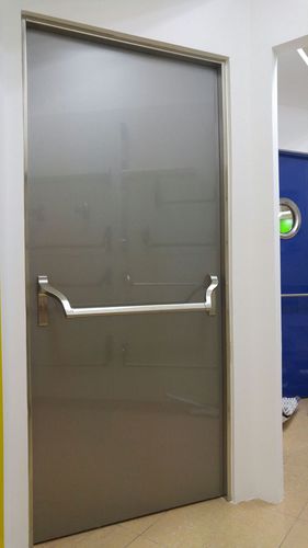 Porte battante - Talleres Alfa Torres - en acier galvanisé / pour l'intérieur