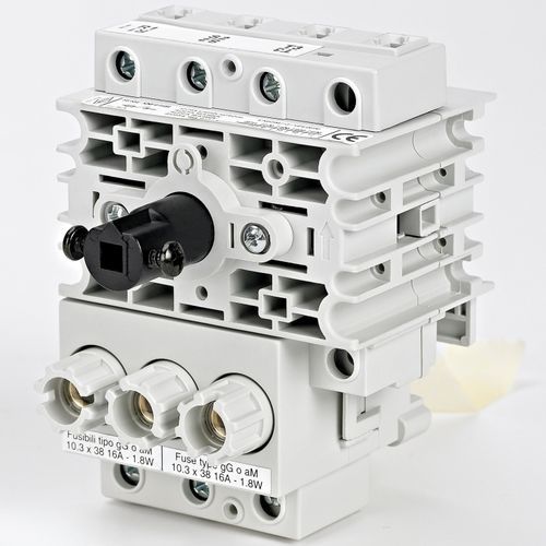 Interrupteur-sectionneur basse tension - XNF0164BL6 - BREMAS - 4 pôles / AC / sur rail DIN