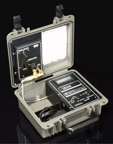 Analyseur de dioxyde de carbone - 2750 - Teledyne Analytical Instruments - de gaz / de conductivité thermique / portable