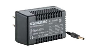 Chargeur de batterie enfichable - 2015  - Mascot - Ni-MH / à découpage