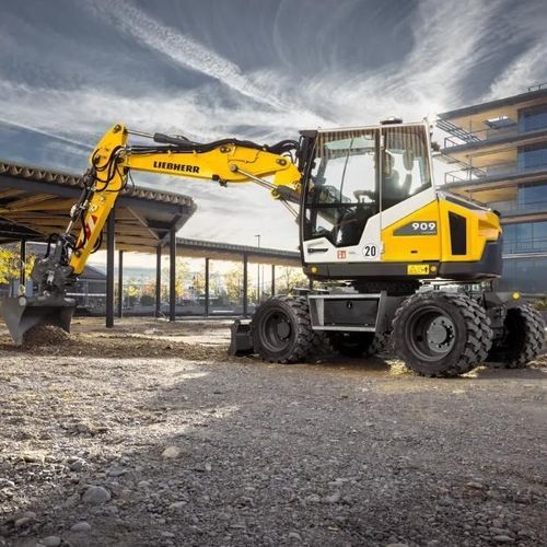 Pelleteuse intermédiaire - A 909 - Liebherr Excavators - à roues / diesel / compacte