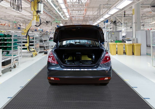 Convoyeur à bande - MINDA Industrieanlagen GmbH - horizontal / modulaire / de véhicule