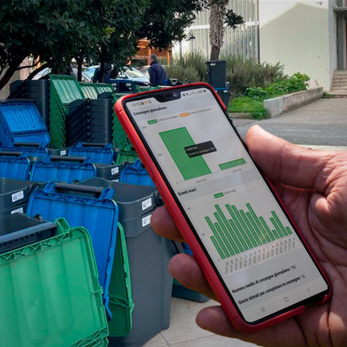 Système de distribution pour conteneur à déchets - Junker Action - ALTARES SRL