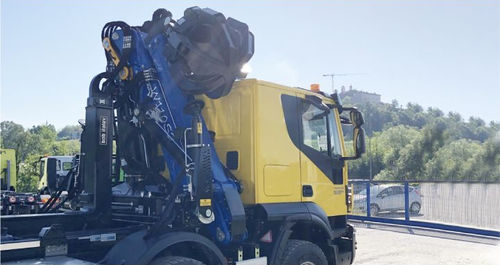 Grue montée sur camion - W110 S2 - BOB SISTEMI IDRAULICI SPA - pliable / de levage / hydraulique