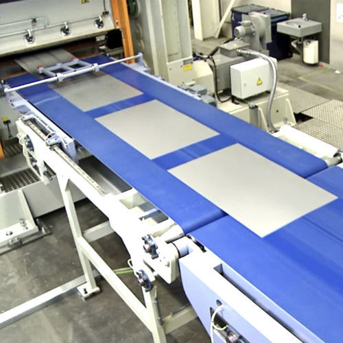 Ligne de découpe transversale de tôle - ARKU Maschinenbau GmbH - pour métal / de bobine / alimentée par bobine