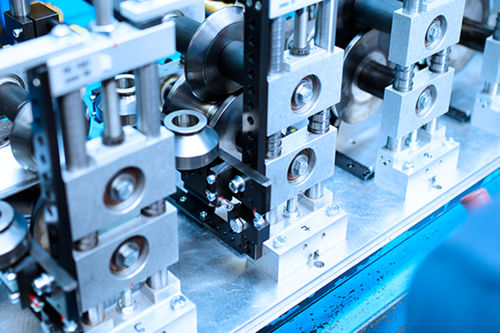 Profileuse pour profilé à parois fines - P70 - DREISTERN GmbH & Co. KG - de précision / poinçonnage