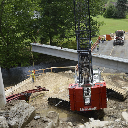 Grue sur chenilles - 238 HSL - Link-Belt - treillis / pour chantier / de levage