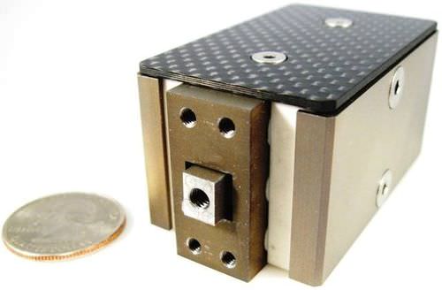 Moteur piézoélectrique linéaire - 10 mm, 151 N | SQ-150 Series - DSM