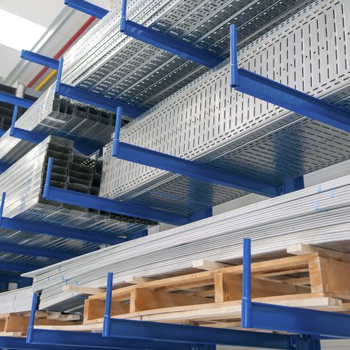 Rayonnage cantilever - Heavy Duty Cantilever - Dexion - modulaire / pour charges longues / en acier