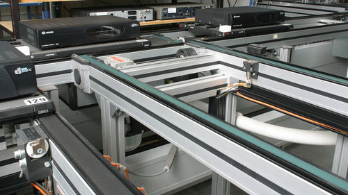 Courroie plate - Forbo Siegling GmbH - pour rouleau de convoyeur / par friction / résistante à l'abrasion