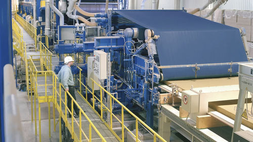 Bande de convoyeur lisse - Forbo Siegling GmbH - MDF / en polyester / agglomérée