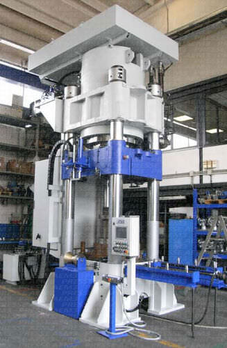 Presse hydraulique - 29012 - AEM3 S.r.l. - de formage