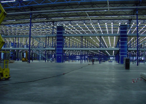 Mezzanine industrielle multi-étages - SAAR LAGERTECHNIK GmbH - pour plancher industriel / pour entrepôt