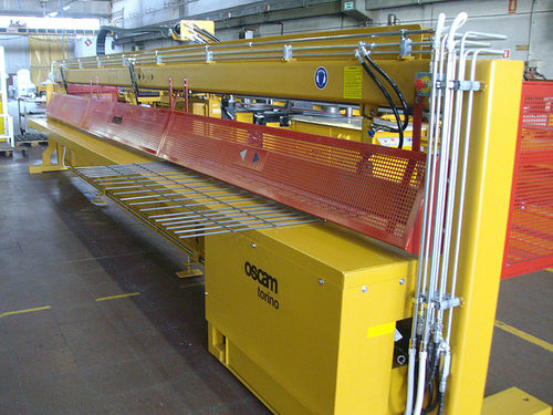 Cisaille pour treillis électrosoudés - TB - Oscam - guillotine / à haute productivité