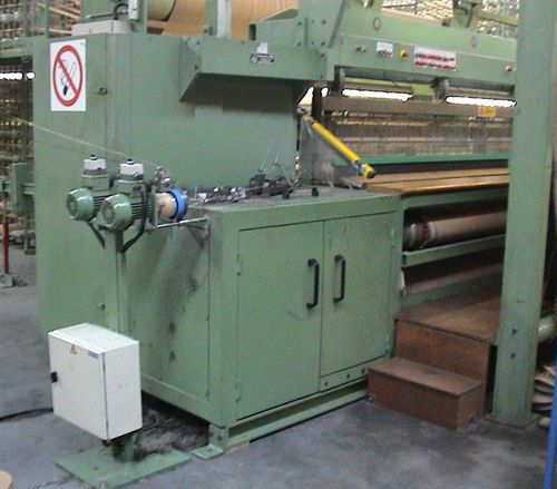 Machine de tissage de tapis - CONSTRUMA - à rapières