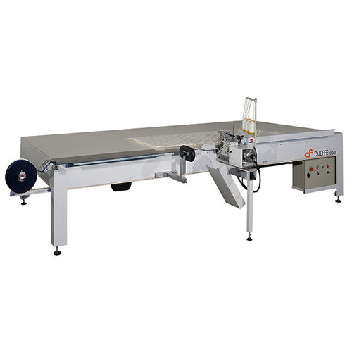 Surjeteuse de tissus - F 16 - DUEFFE - de table