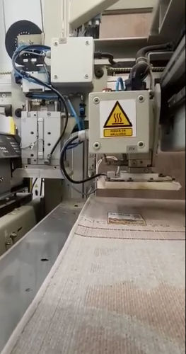Système d'étiquetage semi-automatique - HANDSAEME MACHINERY - entièrement automatique / pour échantillons de tissu / pour applications sur le côté