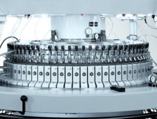 Machine à tricoter circulaire - D4-2.2 II - MAYER & CIE - jersey double / industrielle