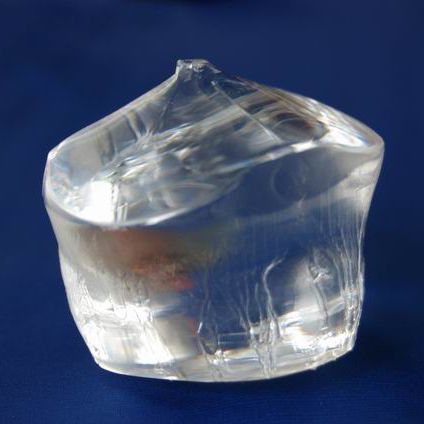 Cristal de béta borate de baryum (BaB2O4, BBO) - Union Optic Inc. - biréfringent / pour laser