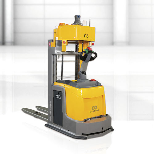 Transpalette AGV - SMART MOVE ERC 214 - 216 - ek robotics GmbH - électrique / de transport / à fourche longue