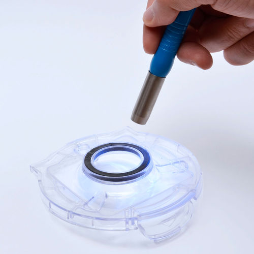 Colle acrylate - LED401 - Master Bond - pour métal / pour plastique / pour verre