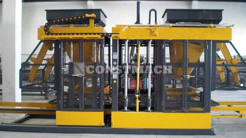 Machine de fabrication de blocs en béton - BS-25 - CONSTMACH Concrete Plants & Crushers - automatique / mobile