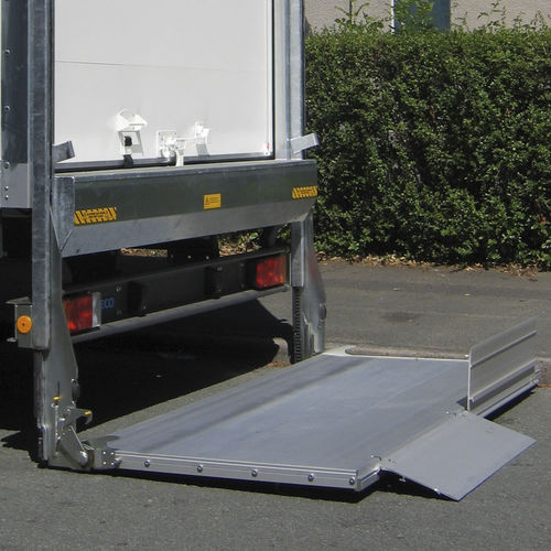 Hayon élévateur à colonne - TL500/750/1000 - Hiab - pour camion