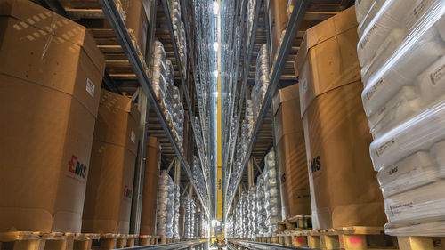 Magasin automatique vertical - Stöcklin - pour entrepôt / de palettes / modulaire